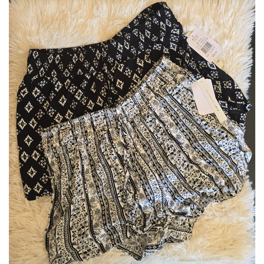 JOE B Juniors Women Shorts Set of 2 Black & White and White & Black Sz XL Flowy